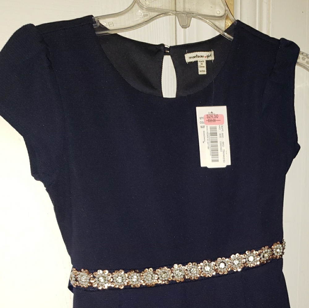 Girls dress